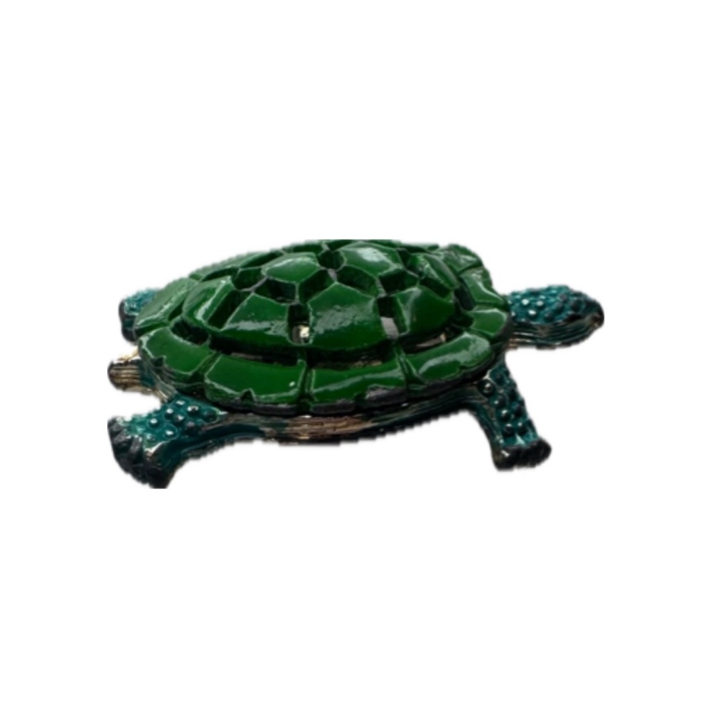 Turtle Brooch - Picture 2 of 3